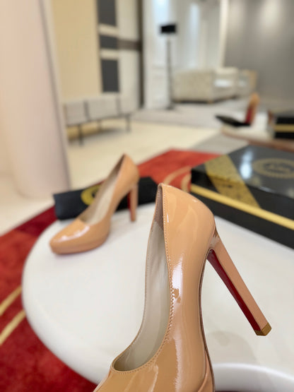Christian Louboutin Fannylove Alta