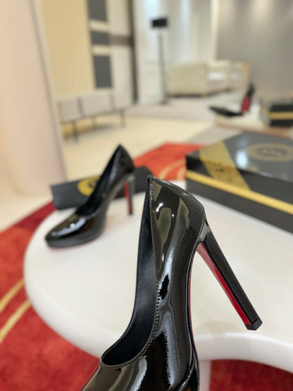Christian Louboutin Fannylove Alta