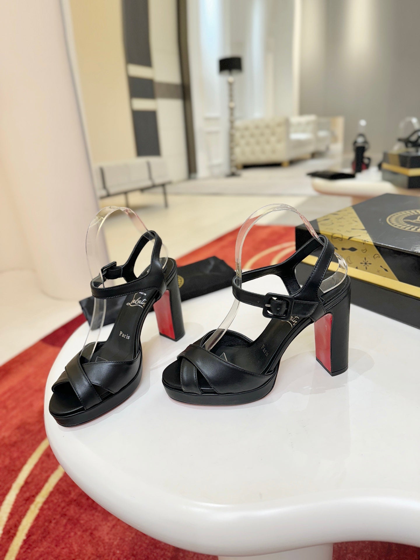 Christian Louboutin Cora
