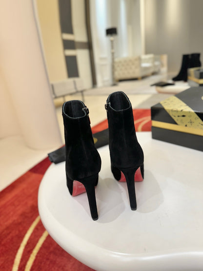 Christian Louboutin Fannylove Booty