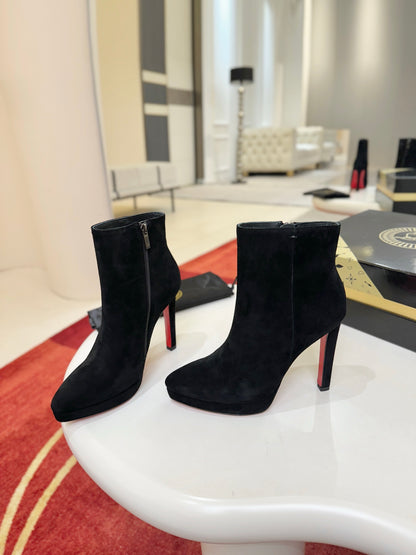 Christian Louboutin Fannylove Booty