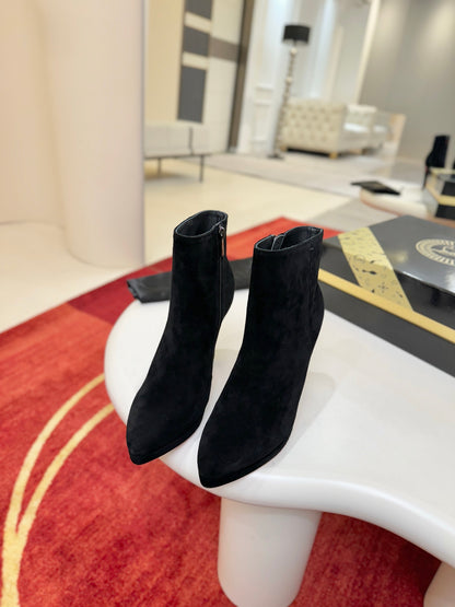 Christian Louboutin Fannylove Booty