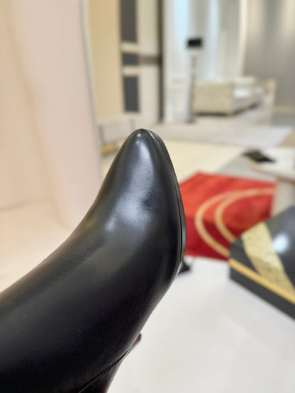 Christian Louboutin Fannylove Booty