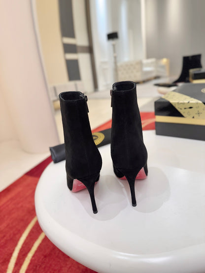 Christian Louboutin Miss Z Booty
