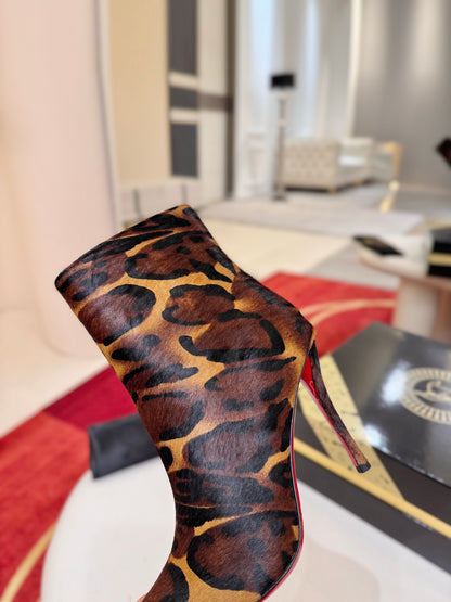 Christian Louboutin Miss Z Booty