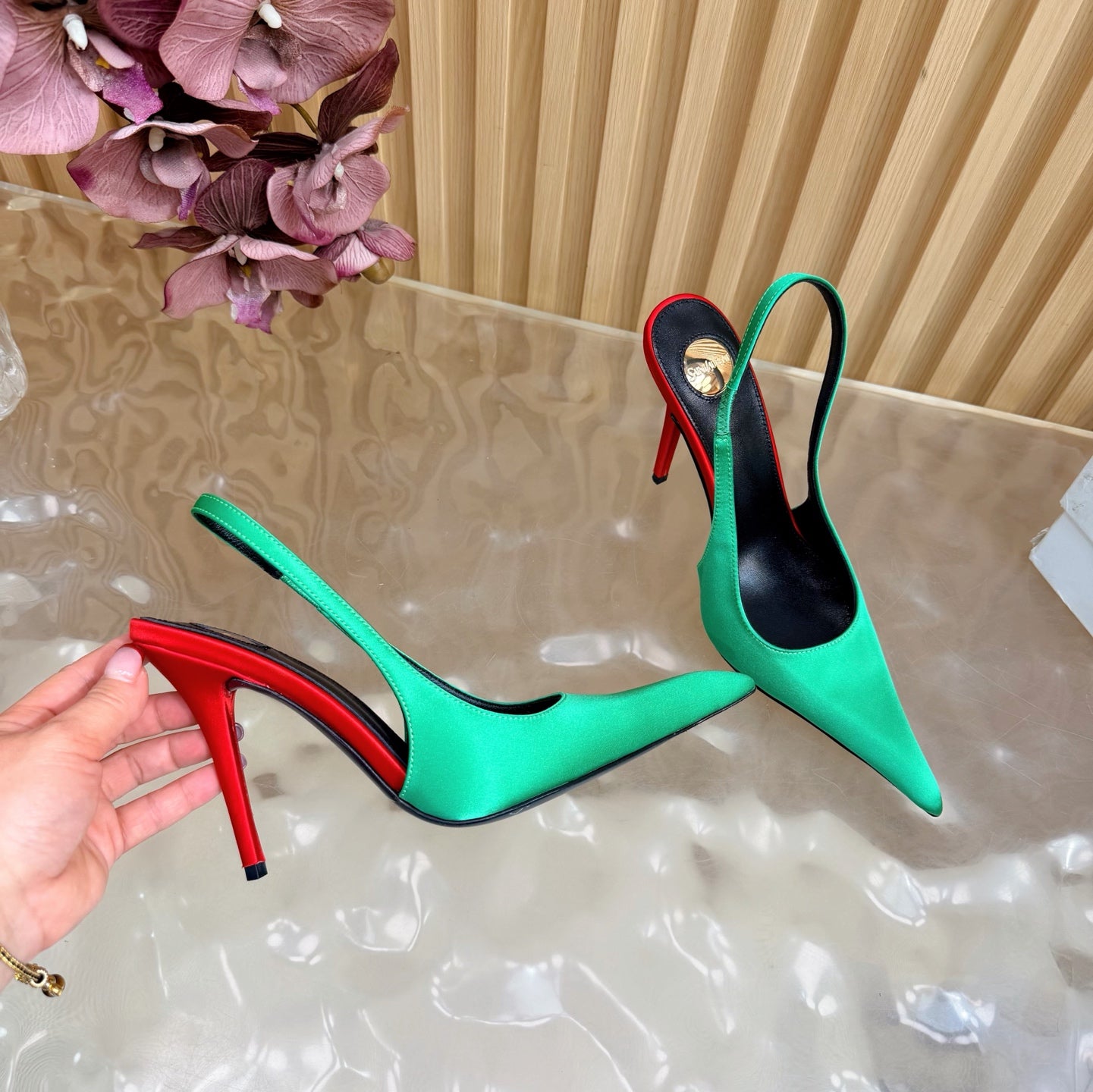 Saint Laurent Deroche Slingback Pumps