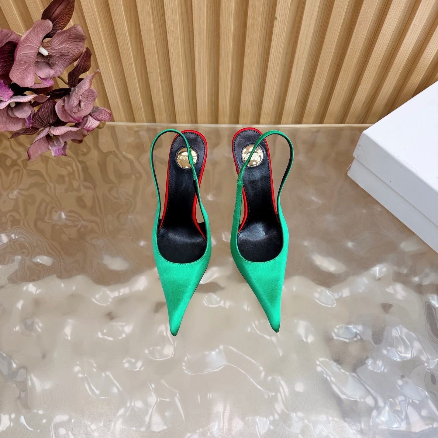 Saint Laurent Deroche Slingback Pumps
