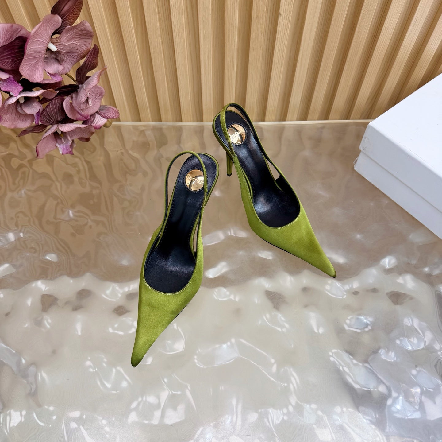 Saint Laurent Deroche Slingback Pumps