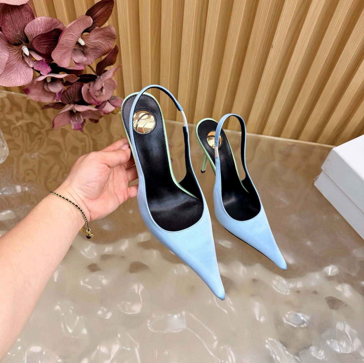 Saint Laurent Deroche Slingback Pumps