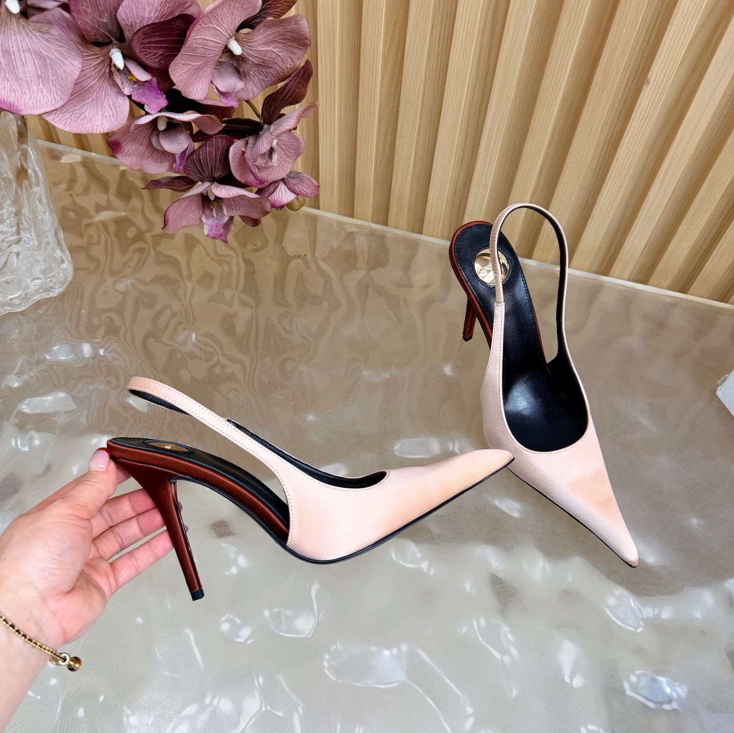 Saint Laurent Deroche Slingback Pumps