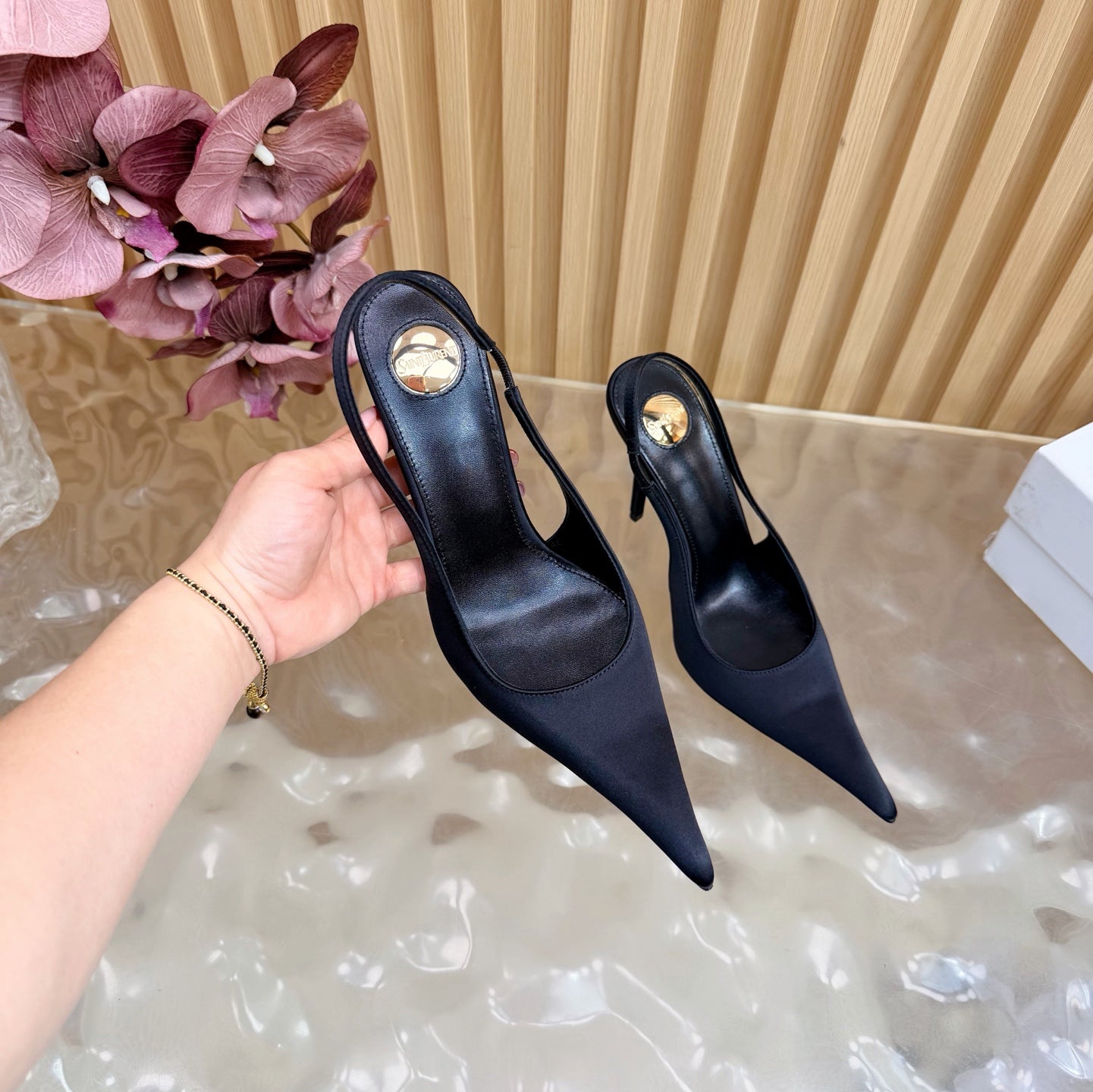 Saint Laurent Deroche Slingback Pumps