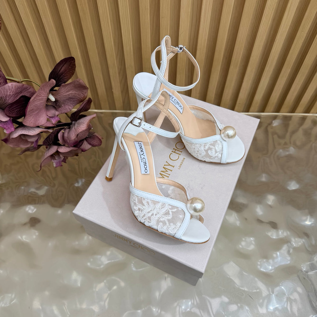 Jimmy Choo Sacora