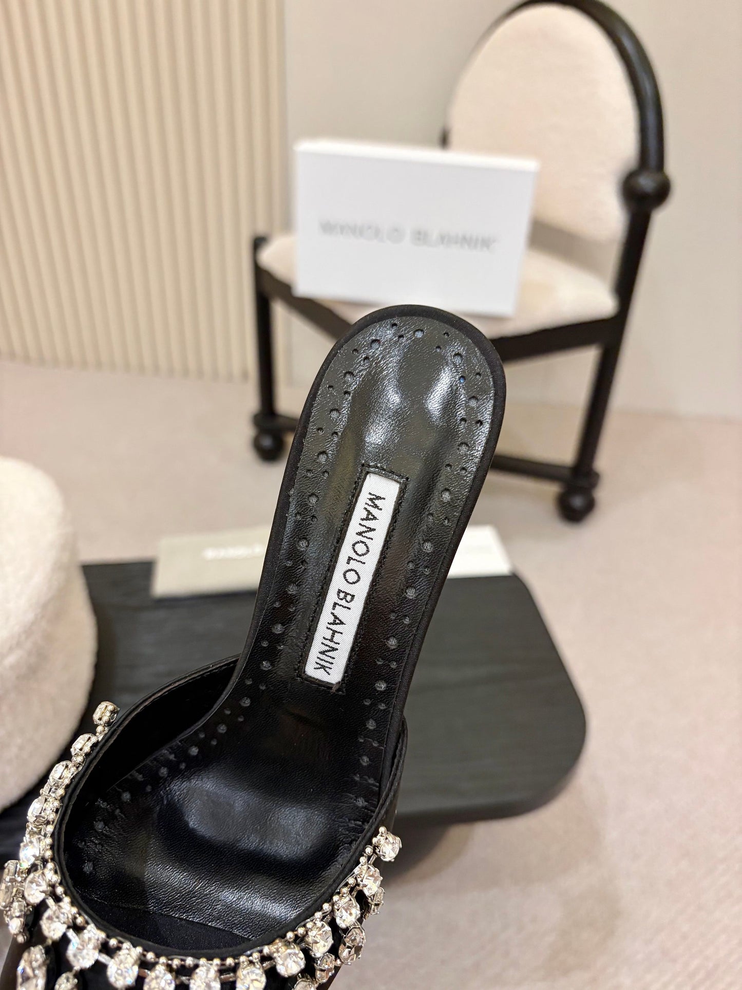 Manolo Blahnik Lumada