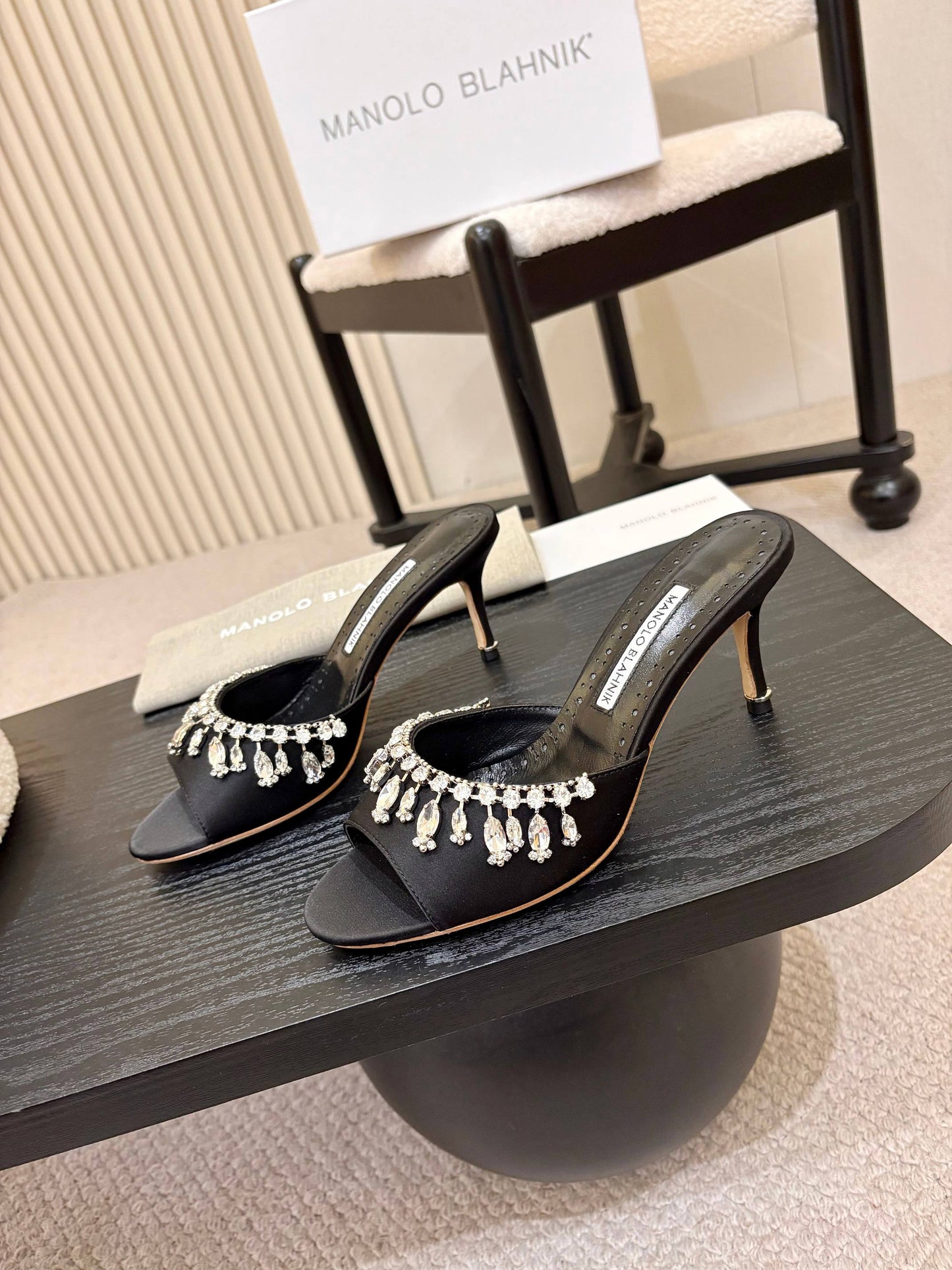 Manolo Blahnik Lumada