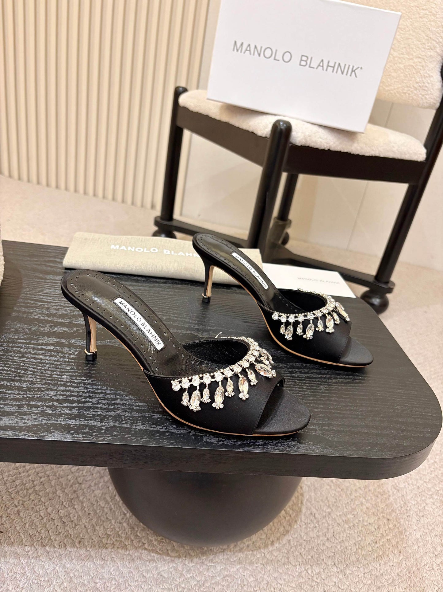 Manolo Blahnik Lumada