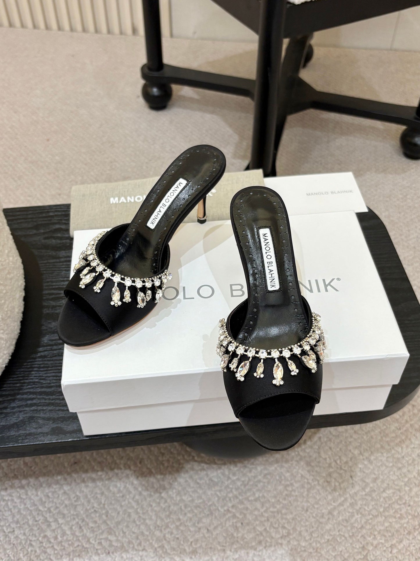 Manolo Blahnik Lumada