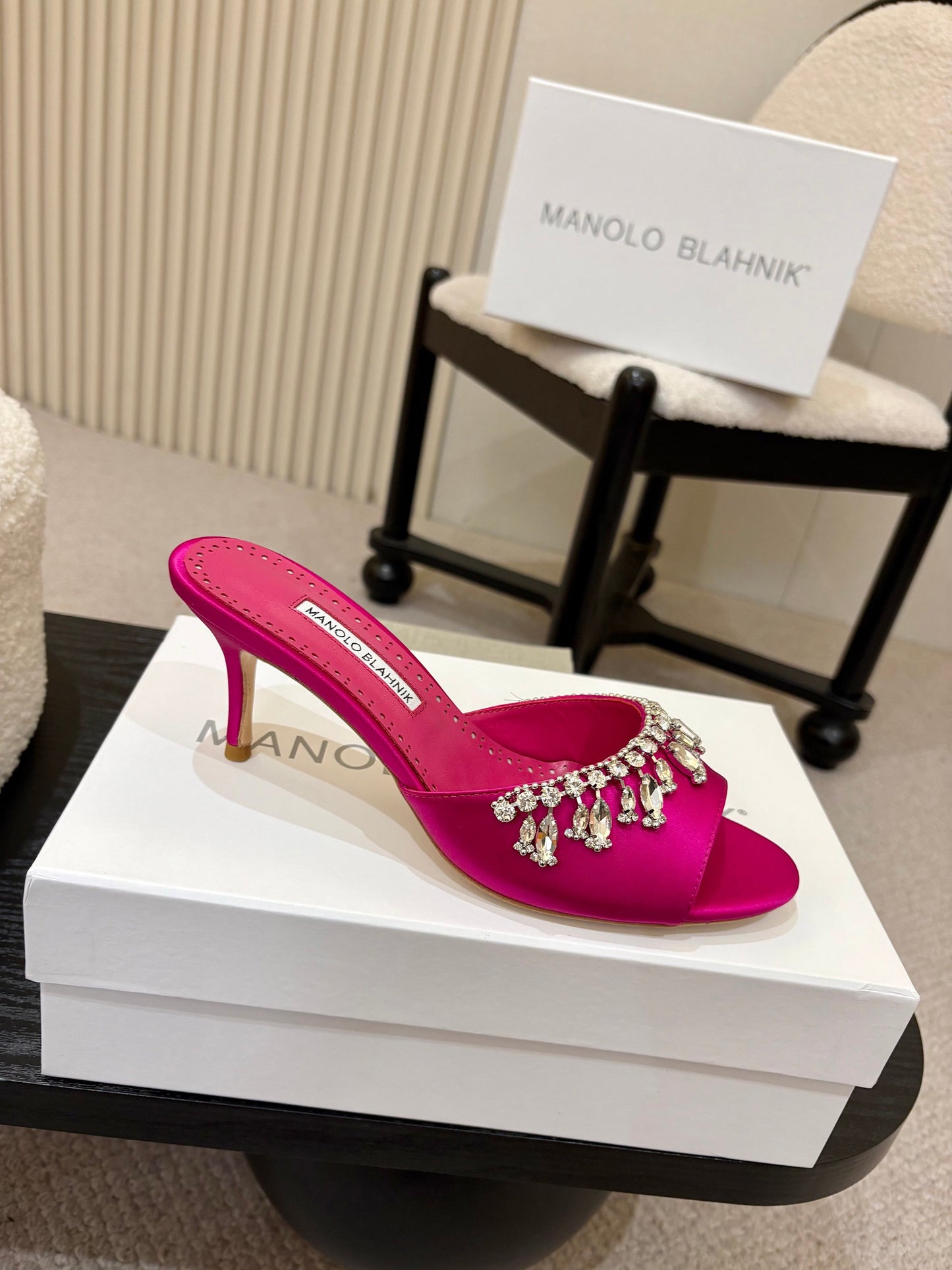 Manolo Blahnik Lumada