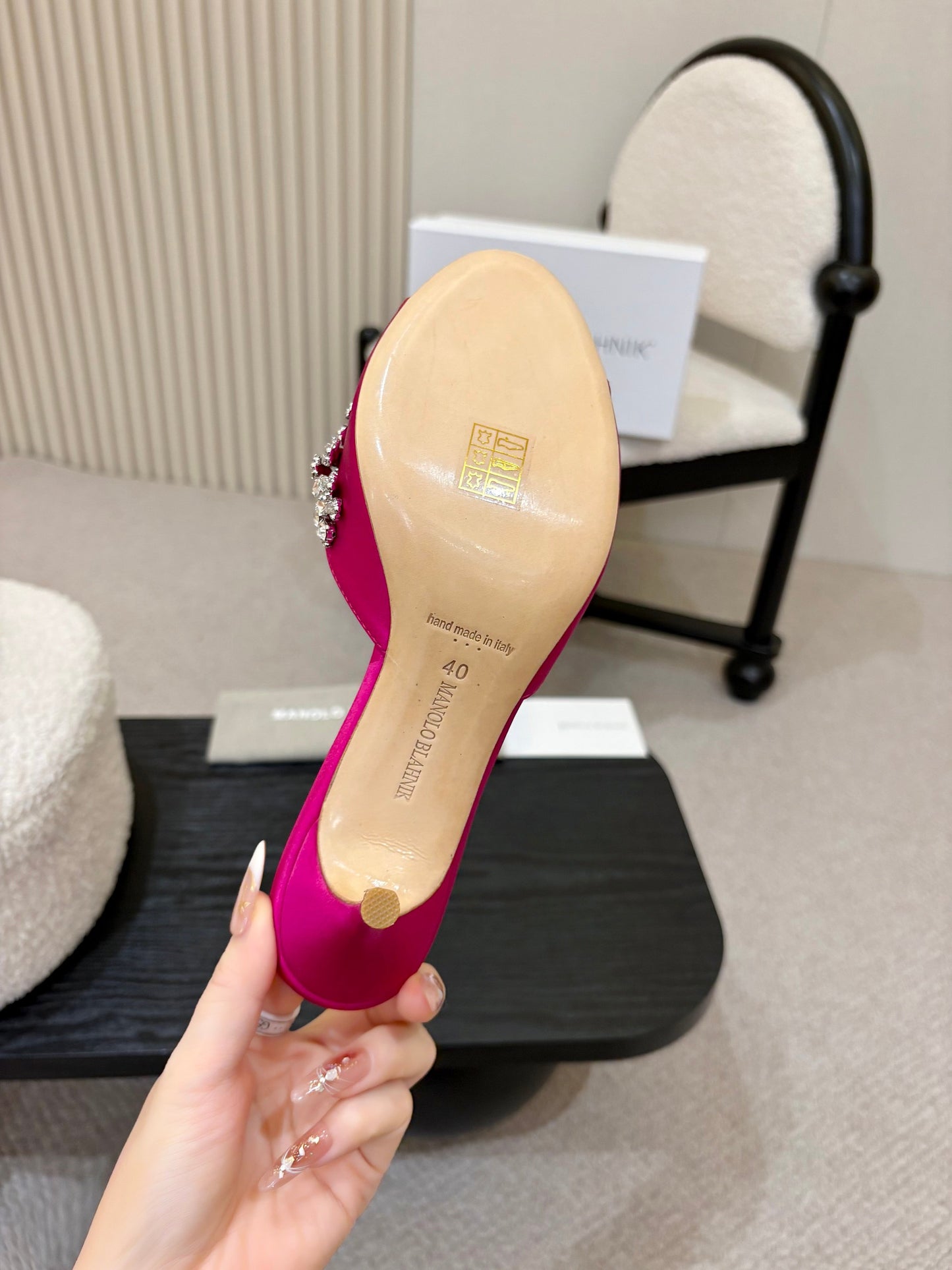 Manolo Blahnik Lumada