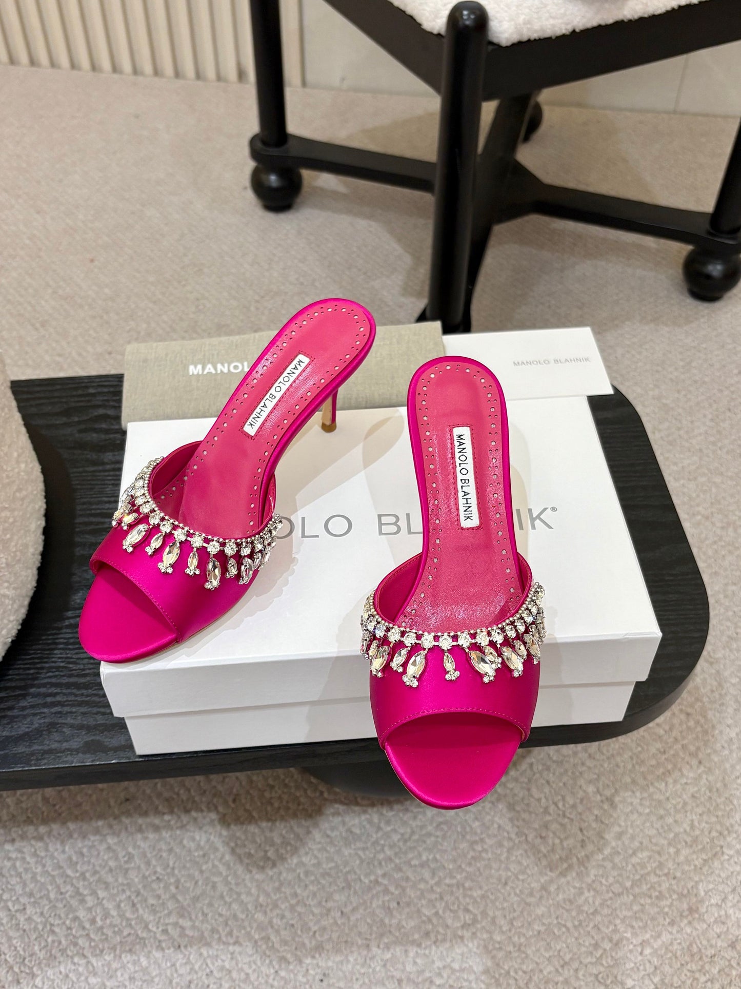 Manolo Blahnik Lumada