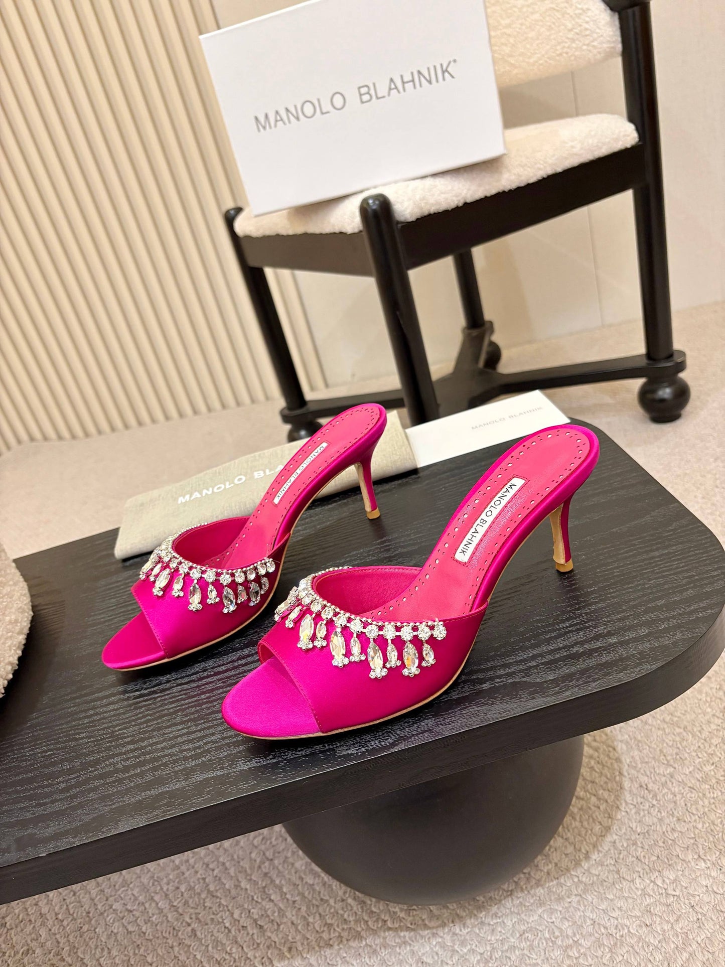 Manolo Blahnik Lumada