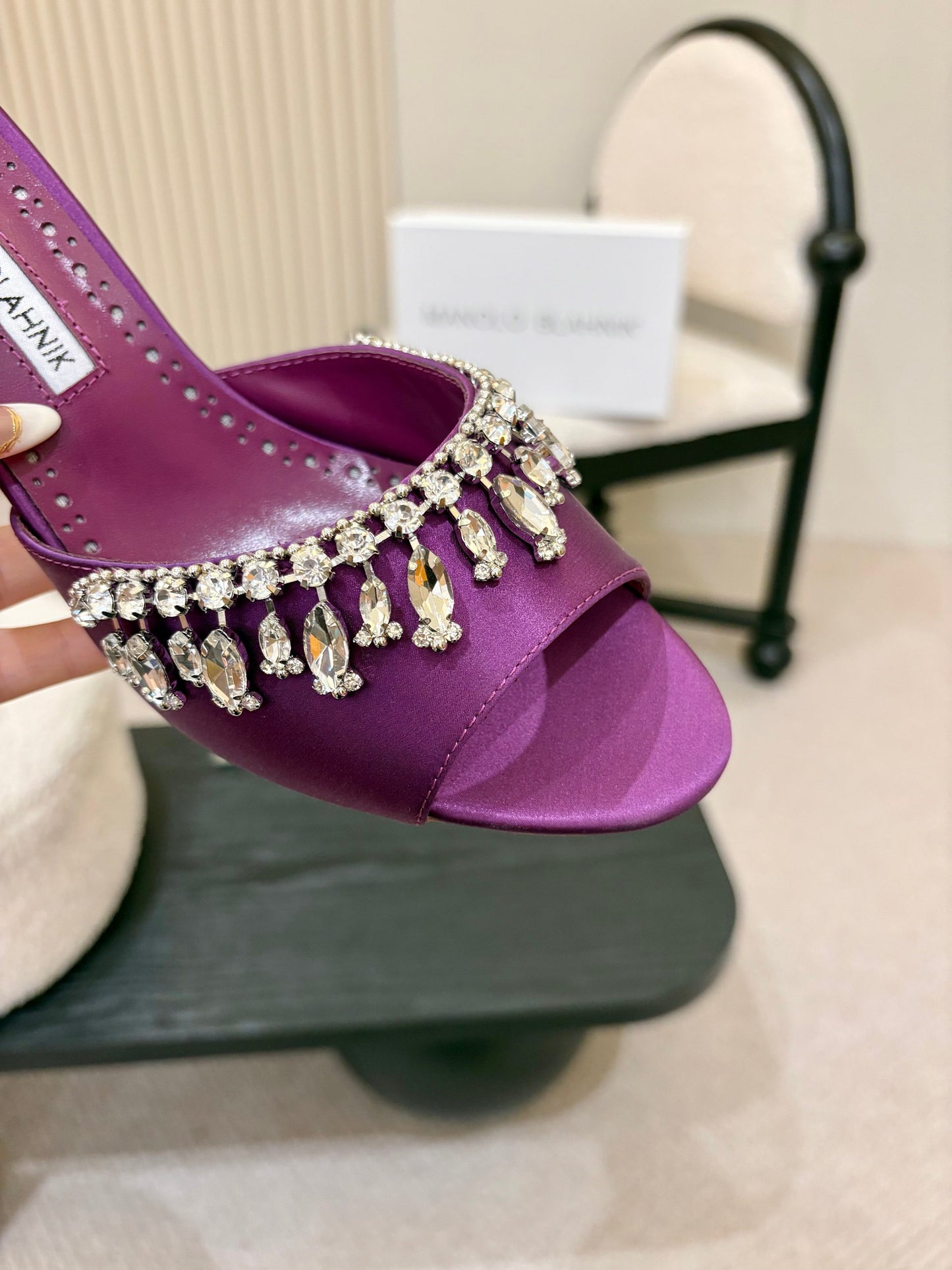 Manolo Blahnik Lumada