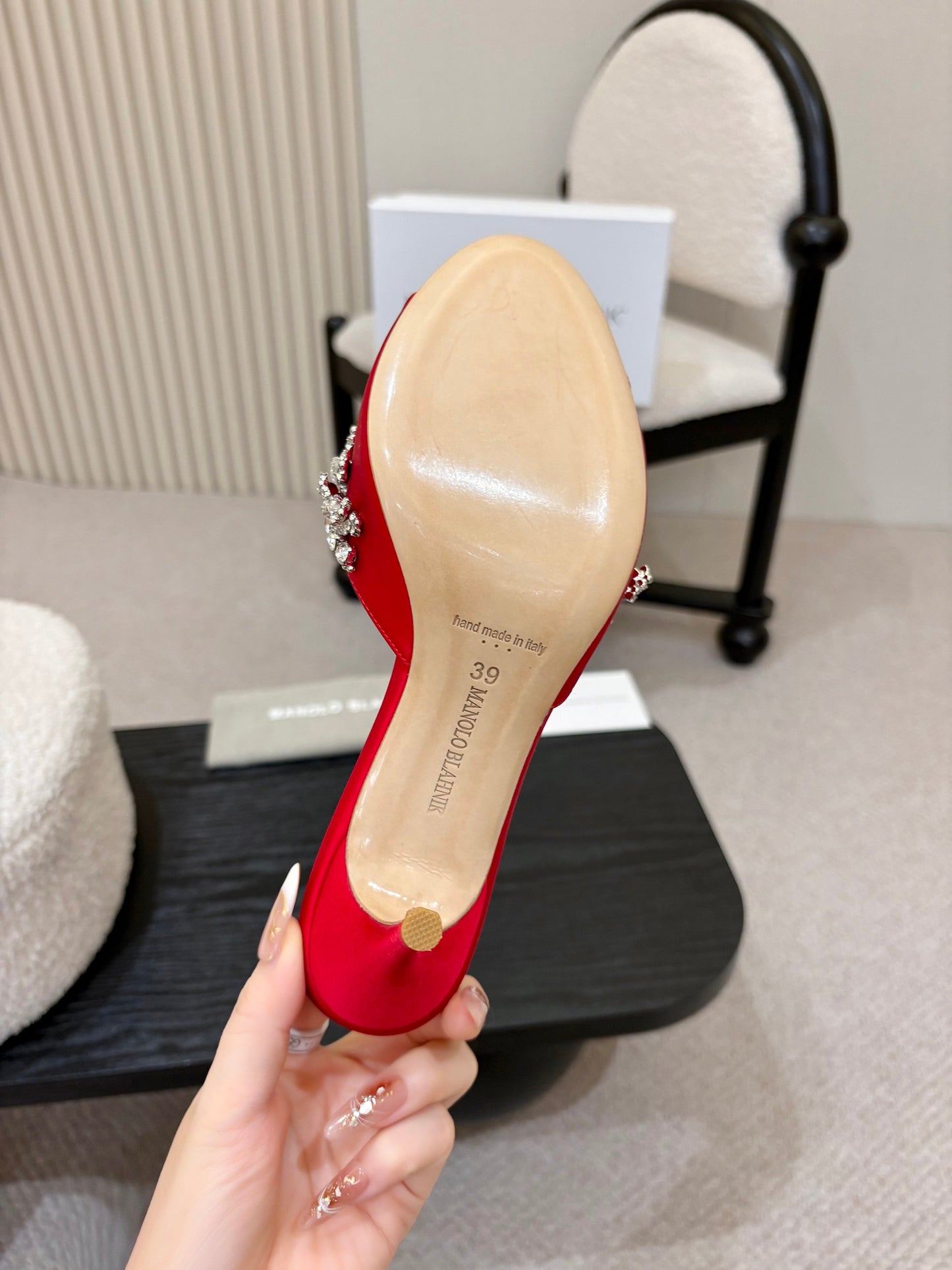 Manolo Blahnik Lumada