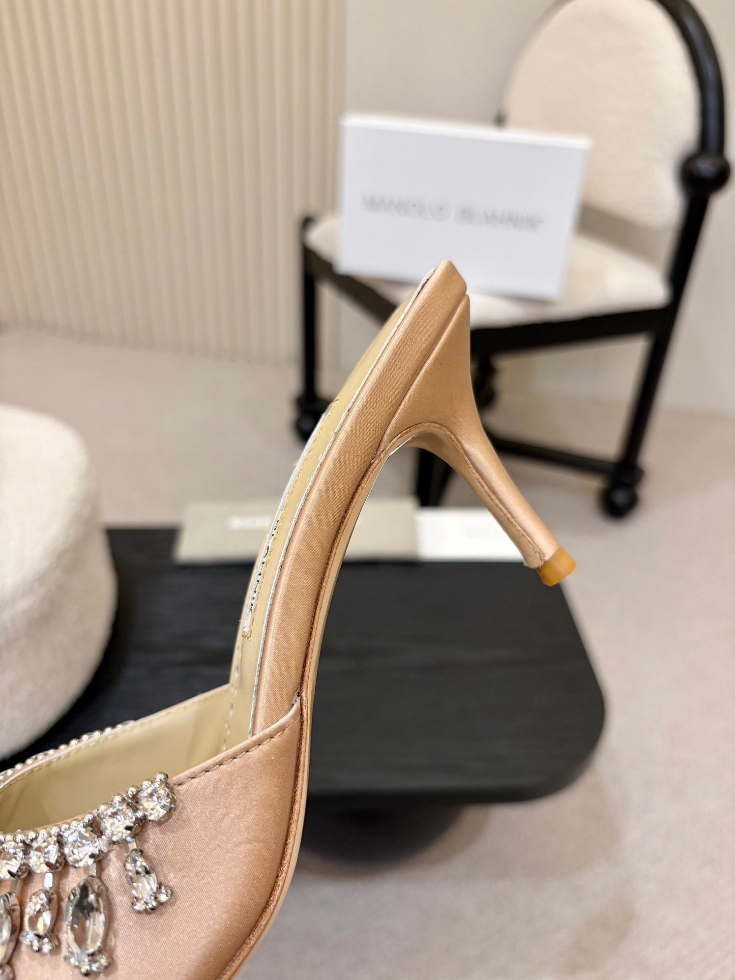 Manolo Blahnik Lumada