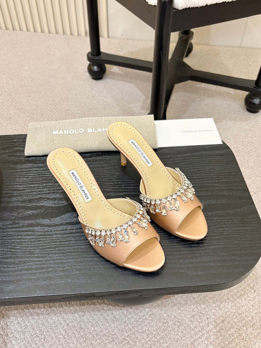Manolo Blahnik Lumada