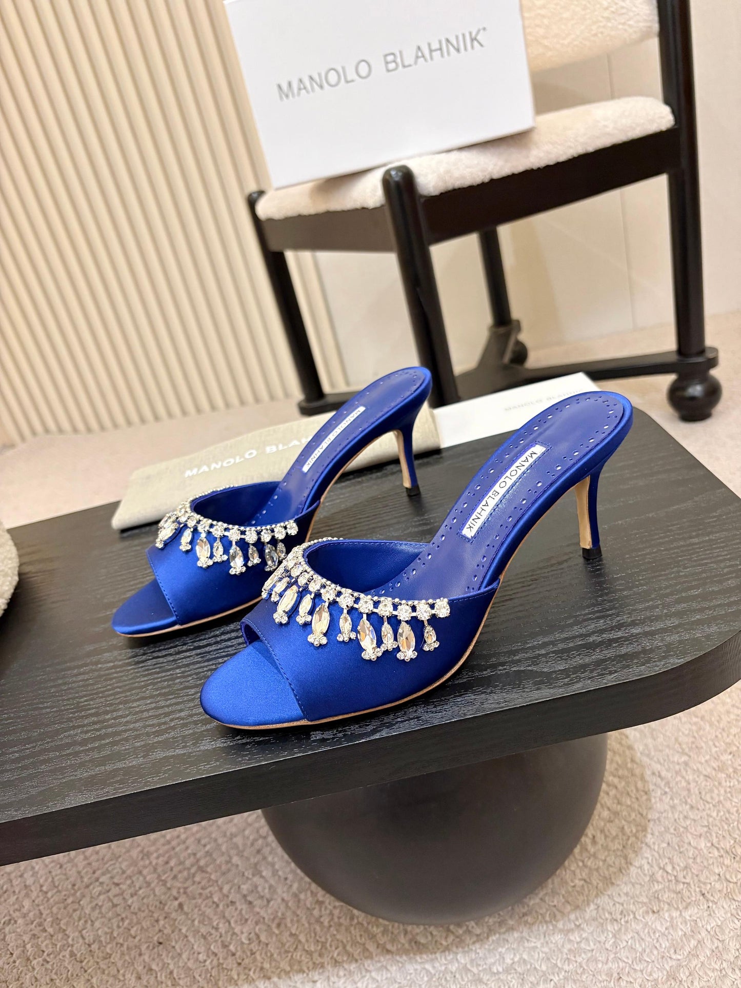 Manolo Blahnik Lumada