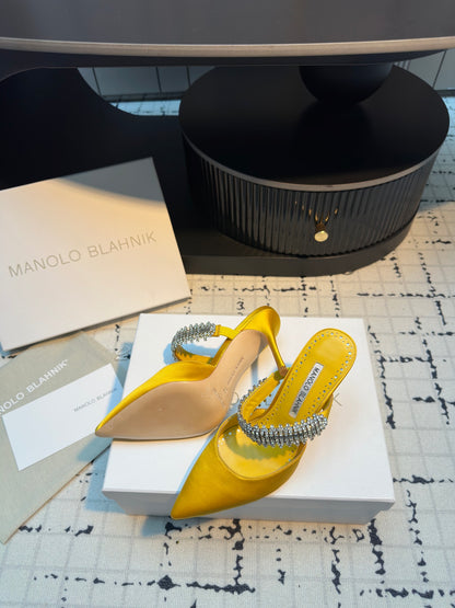 Manolo Blahnik Lurum Mules