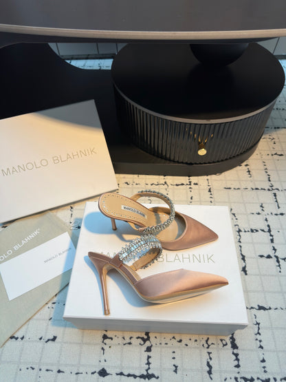 Manolo Blahnik Lurum Mules
