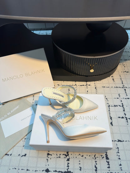 Manolo Blahnik Lurum Mules
