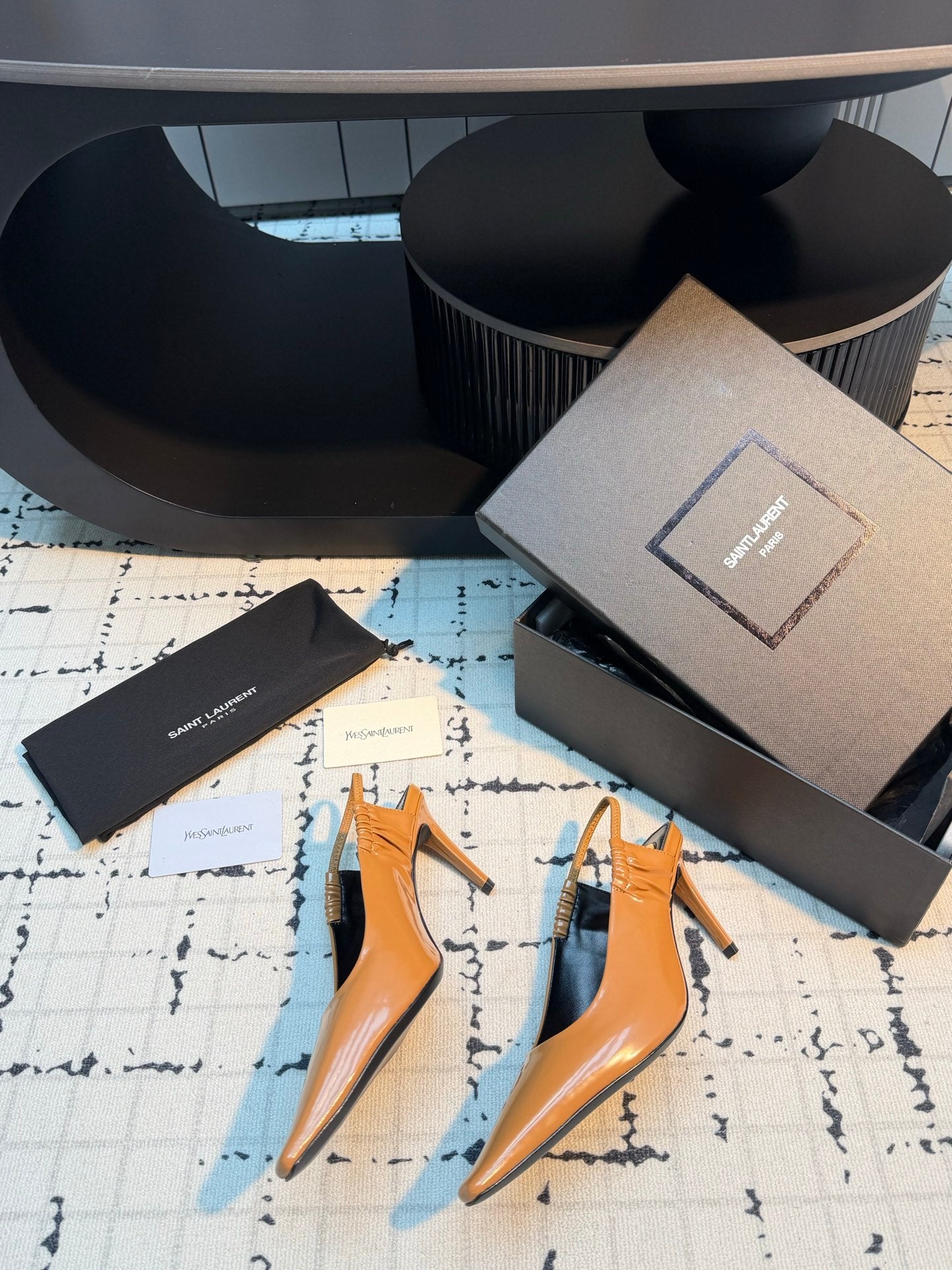 Saint Laurent Pumps