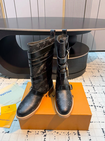 Louis Vuitton Amiral Flat Boot