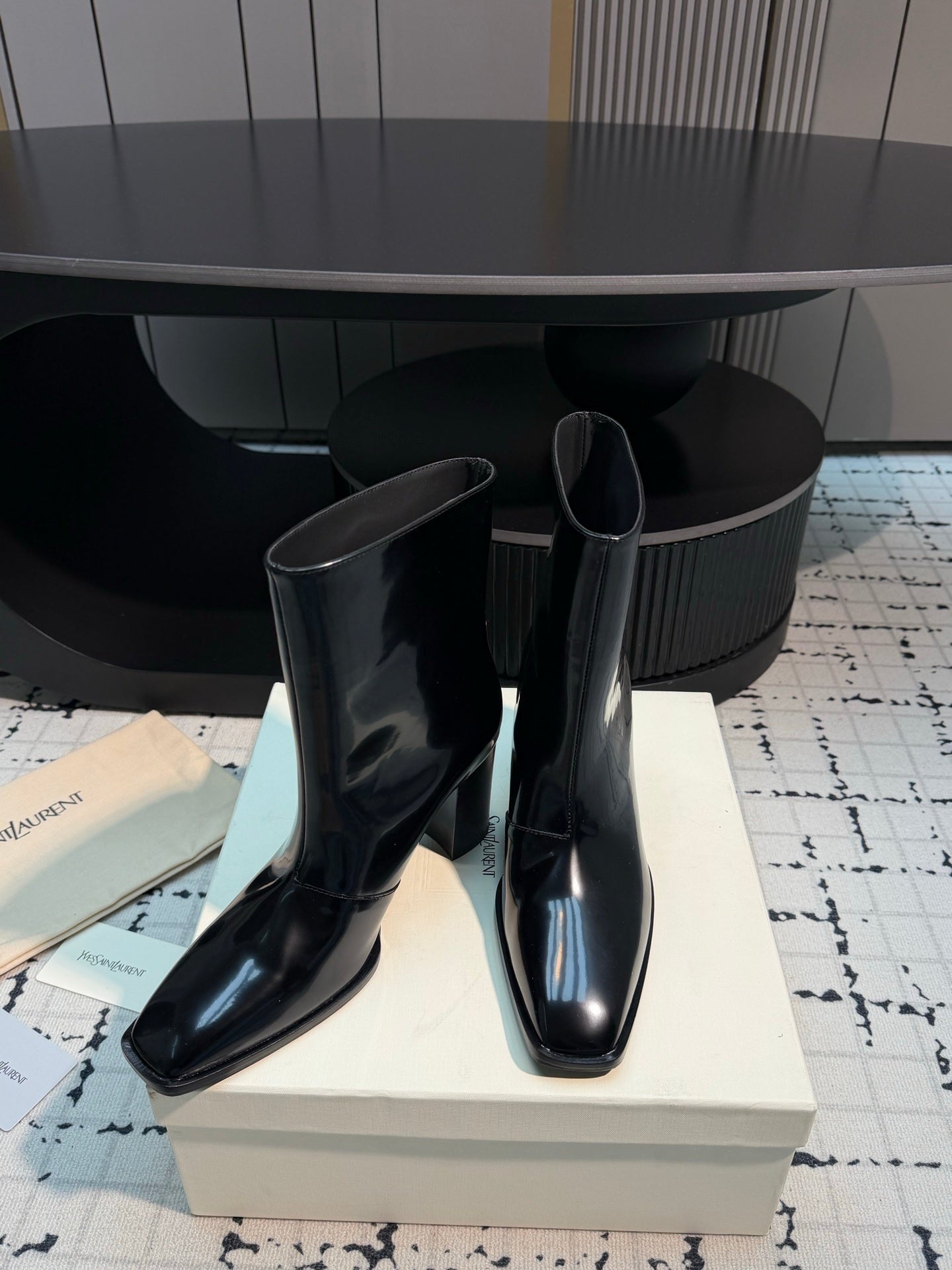 Saint Laurent Boots