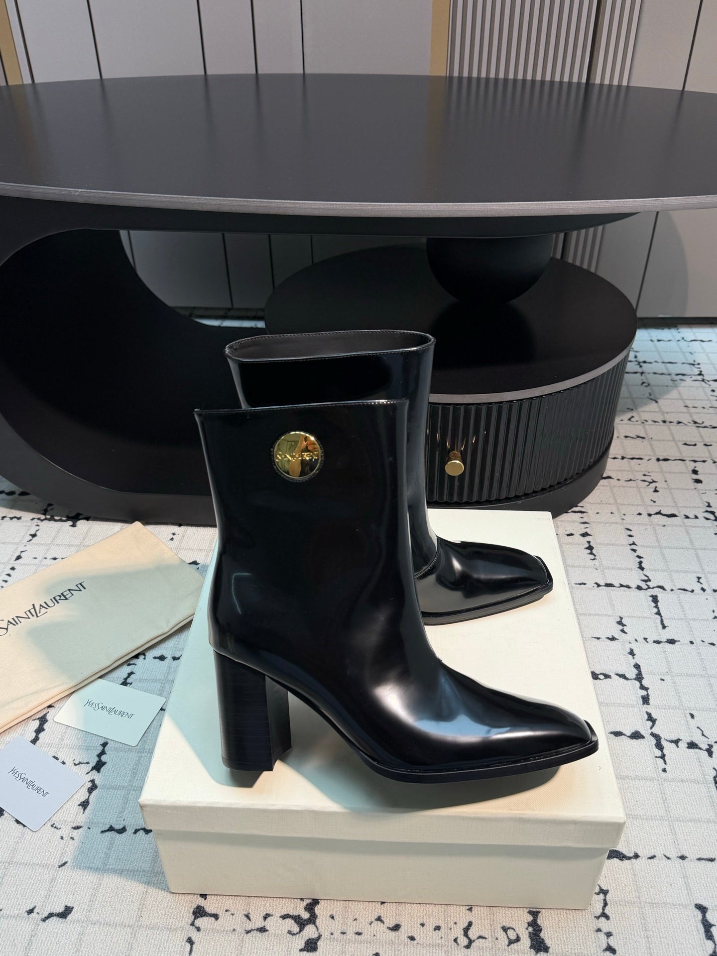 Saint Laurent Boots