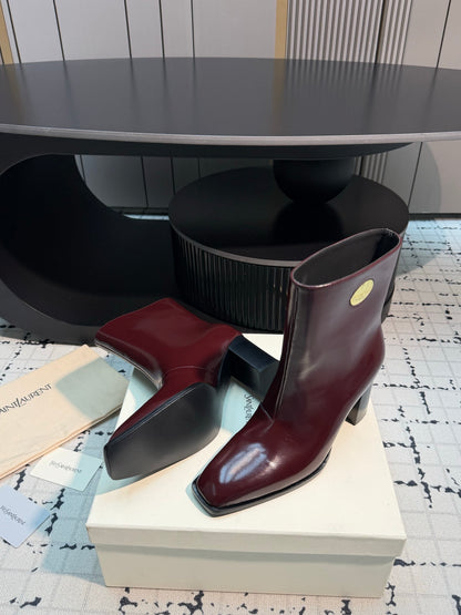 Saint Laurent Boots