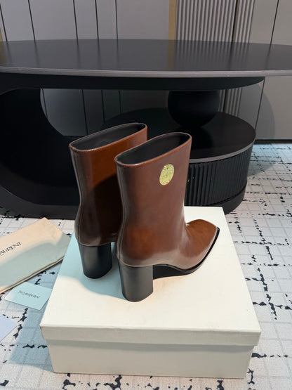 Saint Laurent Boots