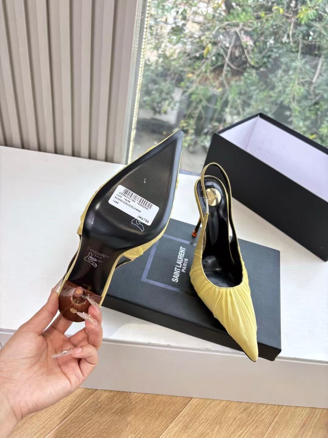 Saint Laurent Slingback Pumps