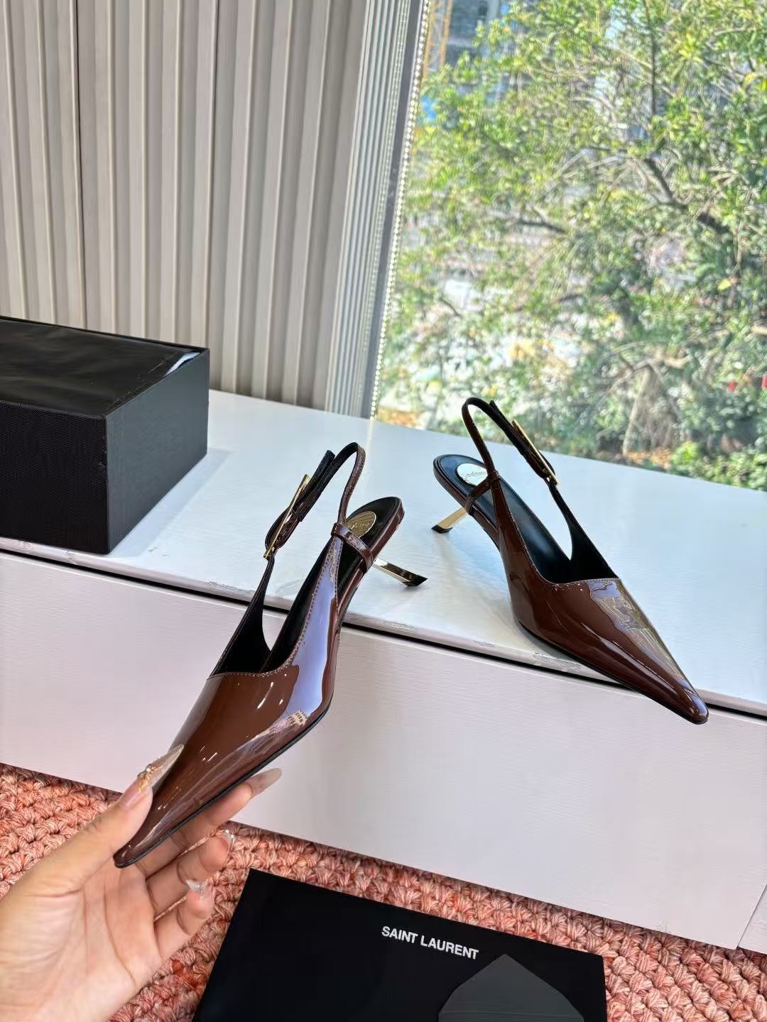 Saint Laurent Lee Slingback Pumps