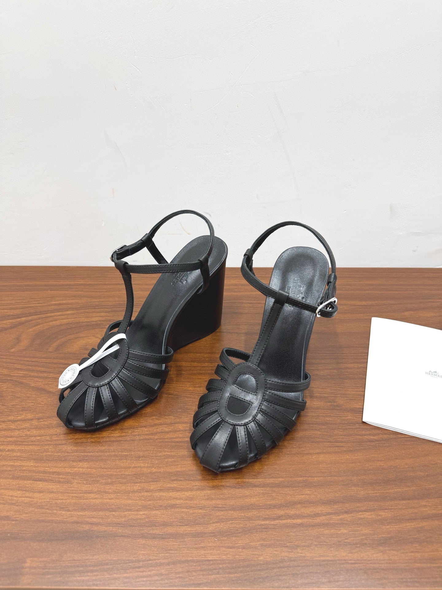 Hermes Noa Sandal