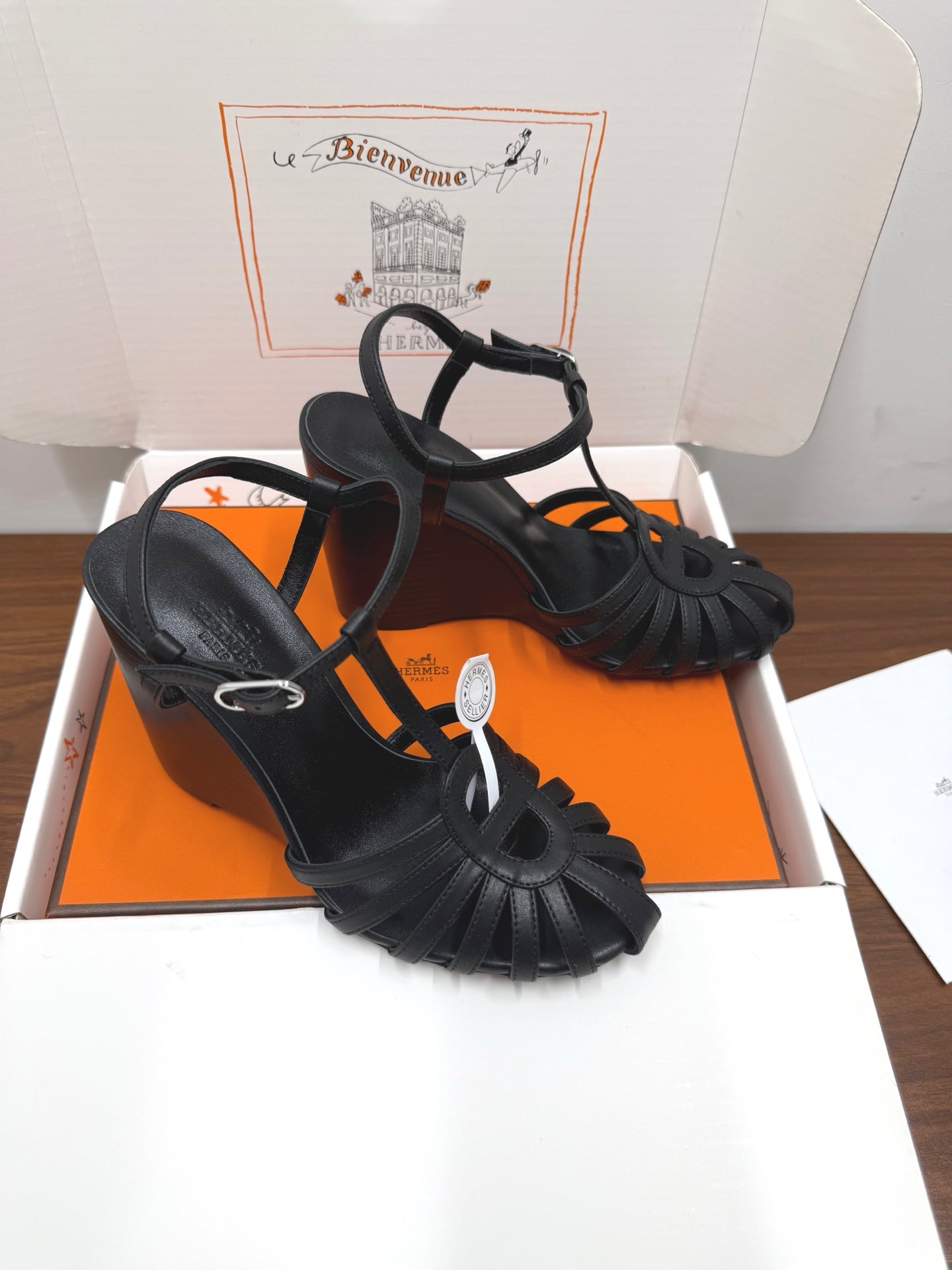 Hermes Noa Sandal