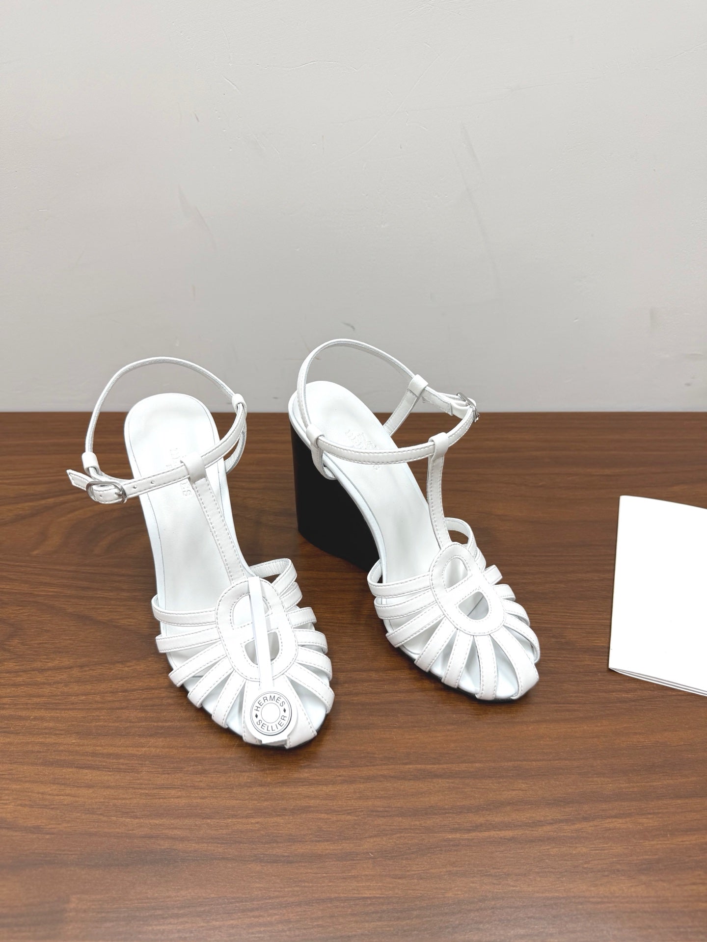 Hermes Noa Sandal
