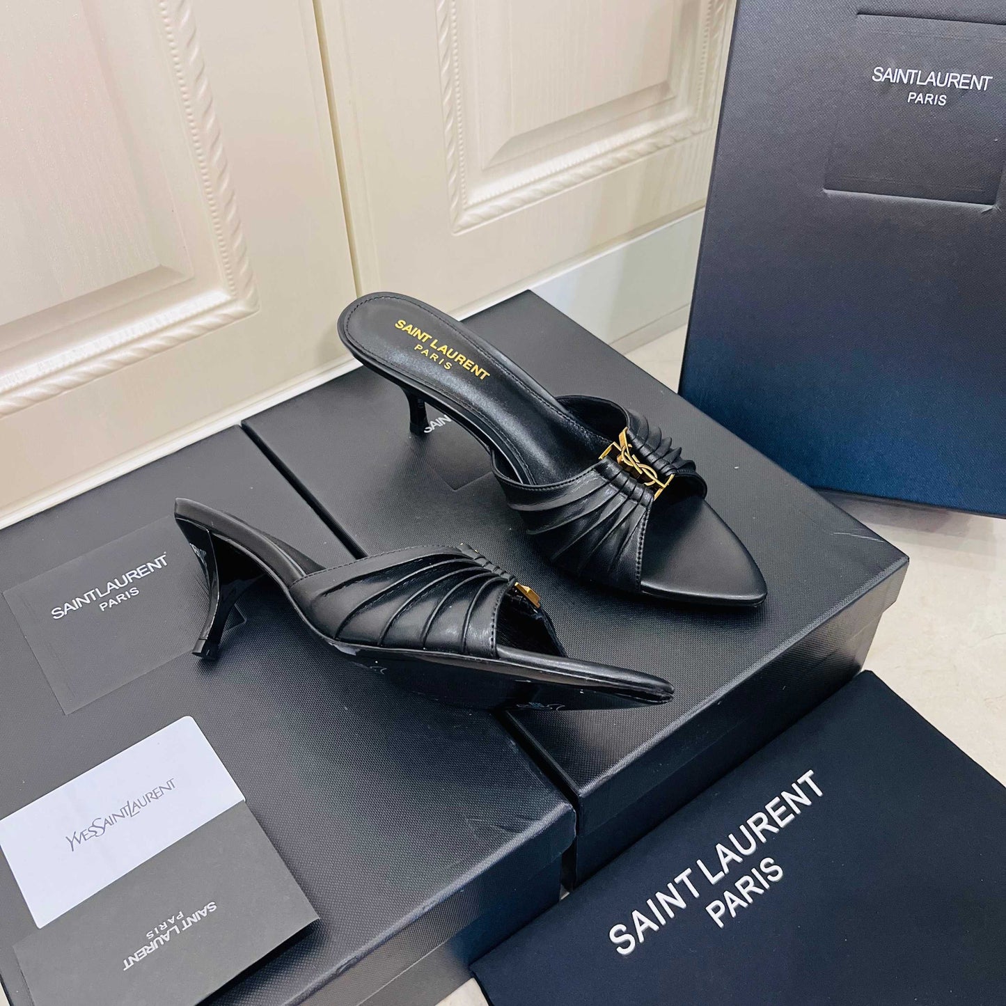 Saint Laurent Babylone Mules