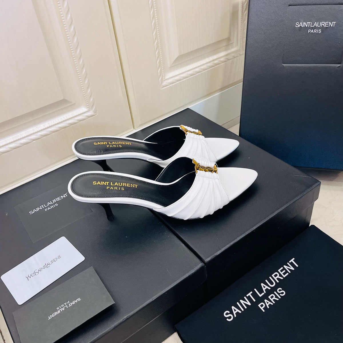 Saint Laurent Babylone Mules
