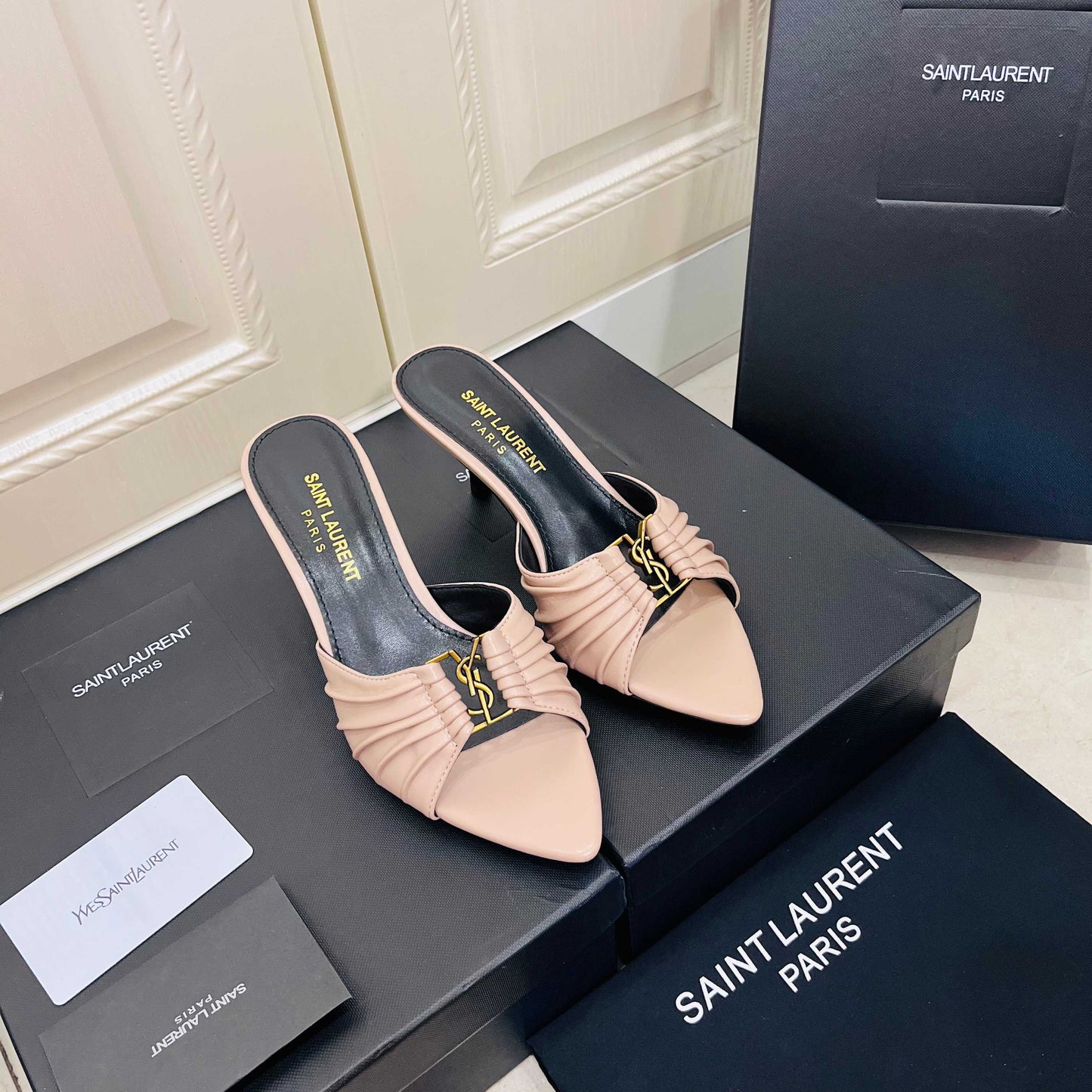 Saint Laurent Babylone Mules