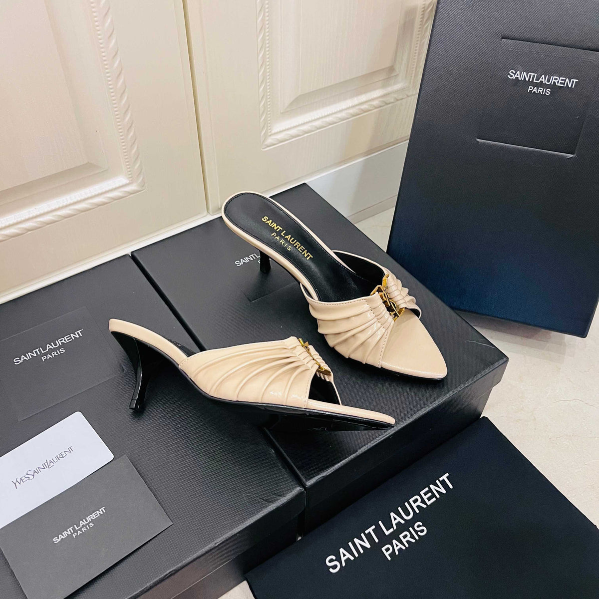 Saint Laurent Babylone Mules