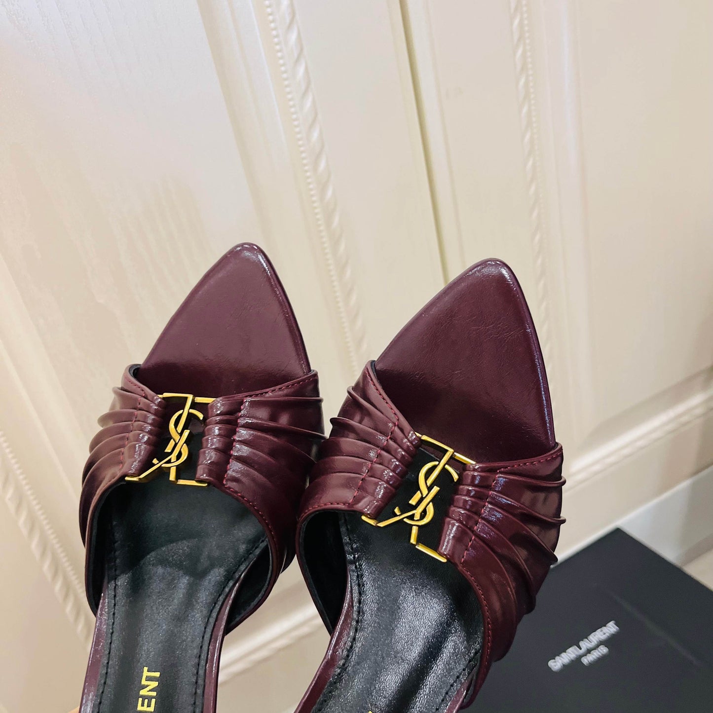 Saint Laurent Babylone Mules
