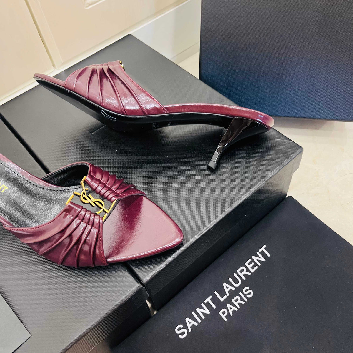 Saint Laurent Babylone Mules