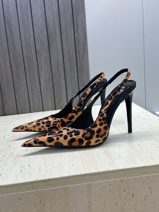 Saint Laurent Guermantes Slingback Pumps